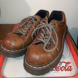Doc Martens Oxfords